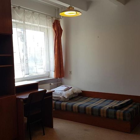 Dom Studencki Nr 11 Gdansk Brzezno Hostel Buitenkant foto